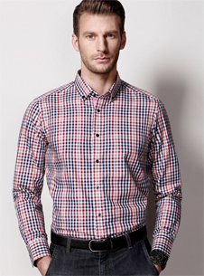 古典与时尚的结合-格纹衬衫