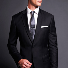 对于正式场合穿着的黑色西服，你是怎样来搭配的呢？