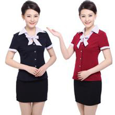 餐饮娱乐行业应根据不同的岗位需求选择职业装