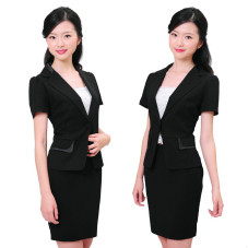 女士职业装裙装的穿着忌讳