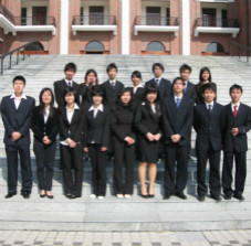 职业装定制多少钱