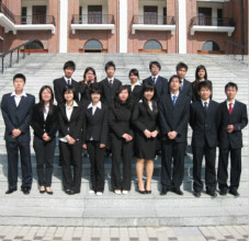 选购职业装定制，这四点要求必须了解