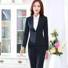 职业装女装套裙穿着搭配 职业装女装套裙穿着搭配