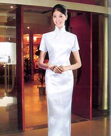 酒店工作服风格搭配才显得与众不同？酒店工作服设计