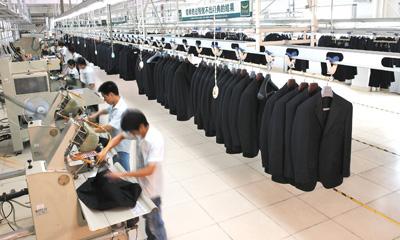 有资质的工服厂家